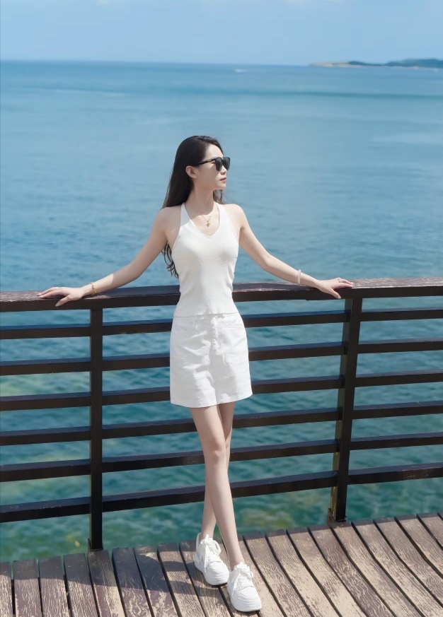 没有诗和远方，享受海风带来的清凉