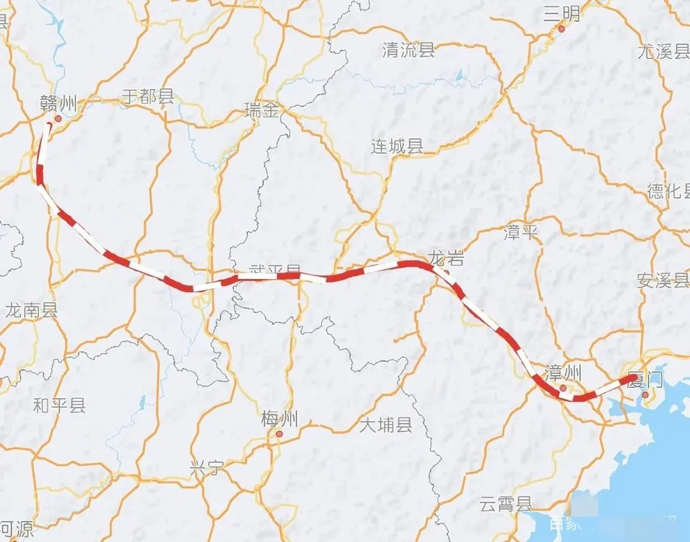 渝长厦高铁将采用分段建设和分段开通的模式进行。渝长厦高铁共分为5个段：渝黔段、黔