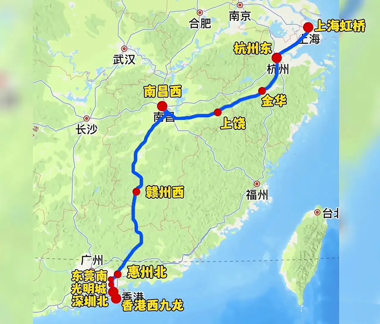 历经三年蛰伏，香港高铁于去年4月荣耀归来，重启上海虹桥至香港西九龙这一黄金线路，