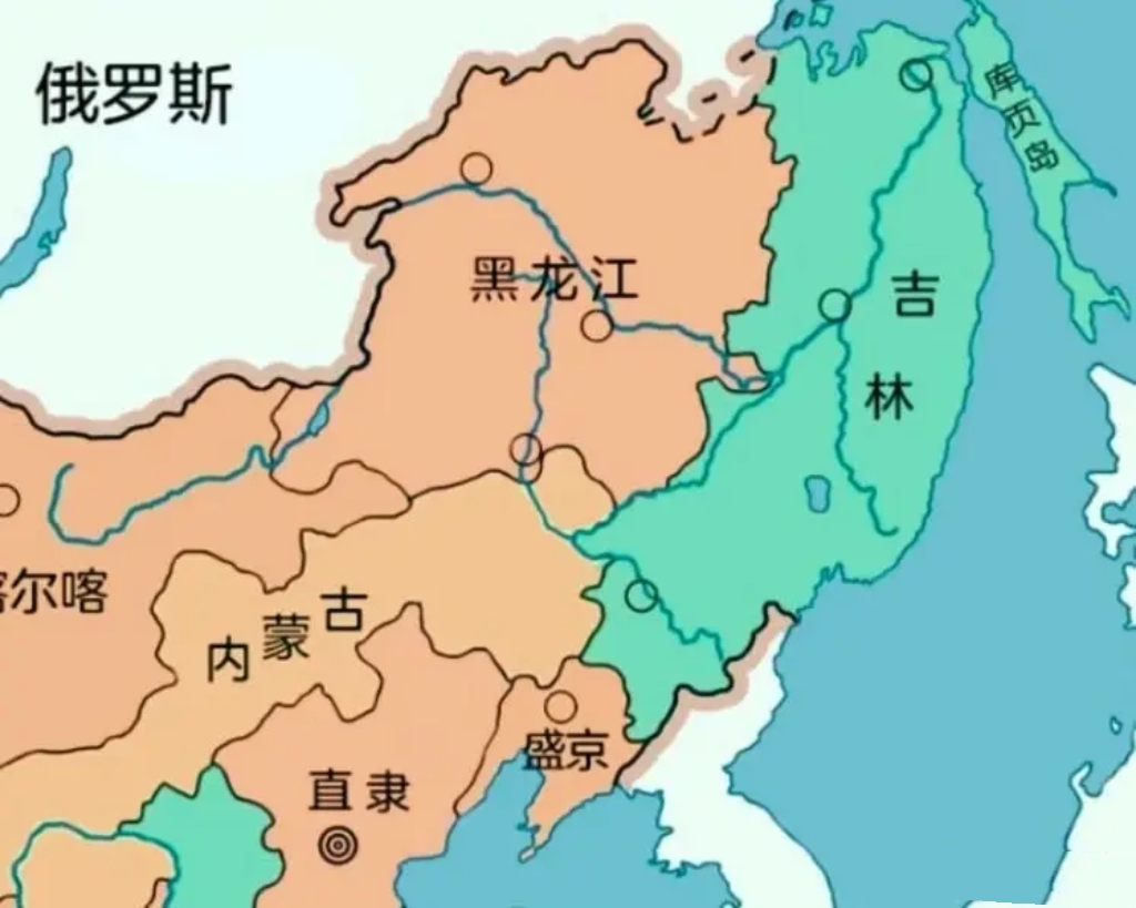 以前的吉林省和现在的吉林省对比！

现在的吉林省：面积18.74万平方公里。
以前的吉林省：面积70万平方公里左右。
现在的吉林省：内陆省份。
以前的吉林省：中国沿海面积最大的省份。

吉林省鼎盛时期