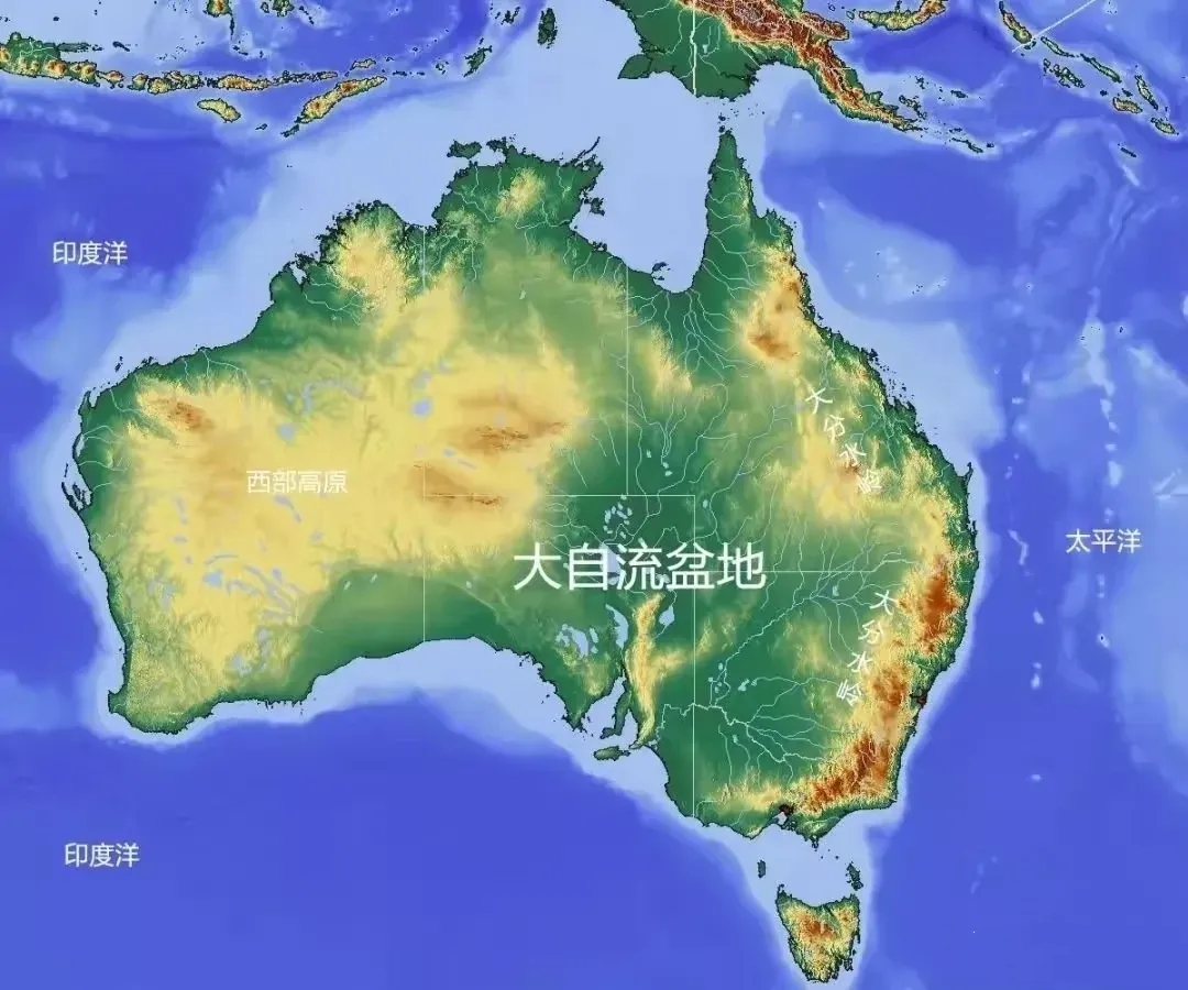 真羡慕澳大利亚，一家独占一块大陆，超级大的那种，四面环海，陆地大、海洋也大，四周又没什么邻居，安全无忧，也不会有领土领海争端这些破事儿，真是个理想的国家。

关键是人还少，就一个上海多一点的人口，占这