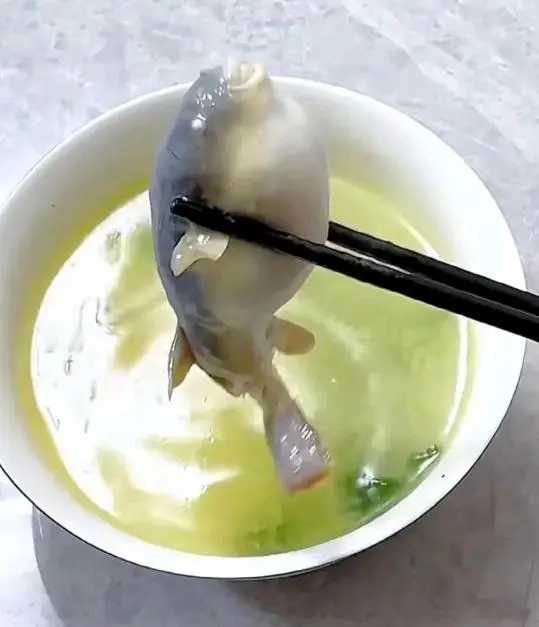 吃这道菜应该注意什么？