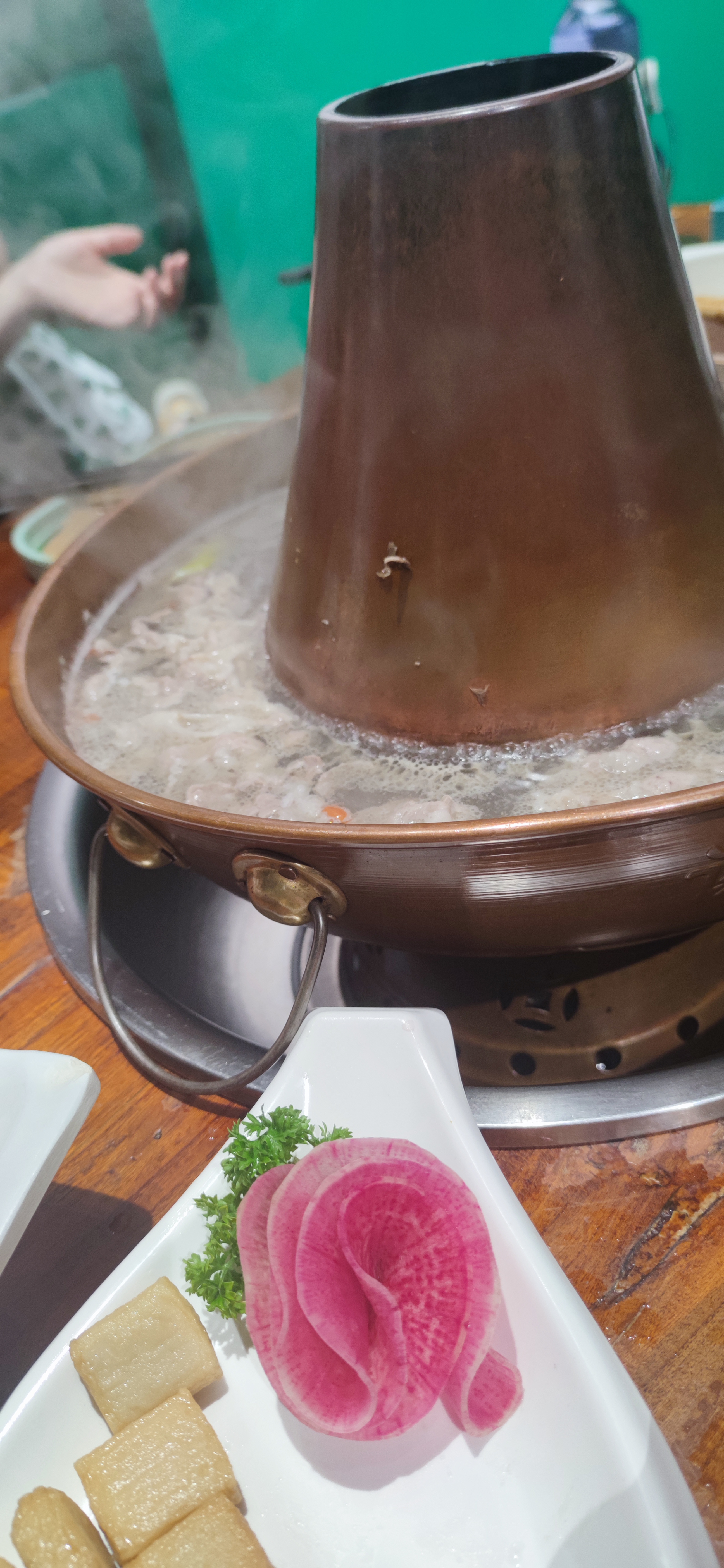 冬天怎么能没有铜锅涮肉呢？