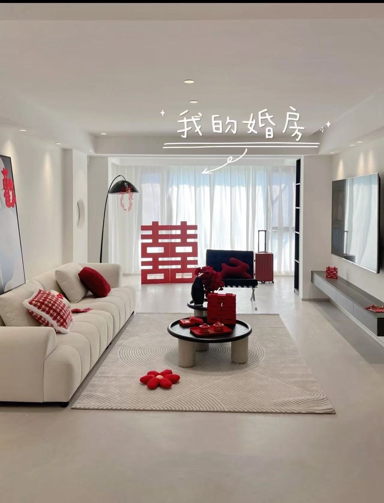 “风向真的变了！”大家发现没有，现在父母给儿子买婚房，都不写儿子的名字了，而是写自己的名字了。主要是社会风气被一些女性搞坏了，他们结婚要求房子加名，然后离婚分房，让男的人财两失，还欠着一屁股债……

