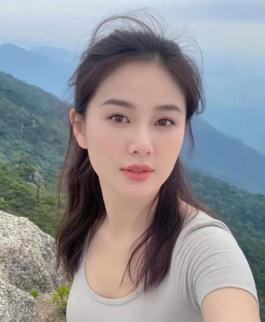 山上风景好