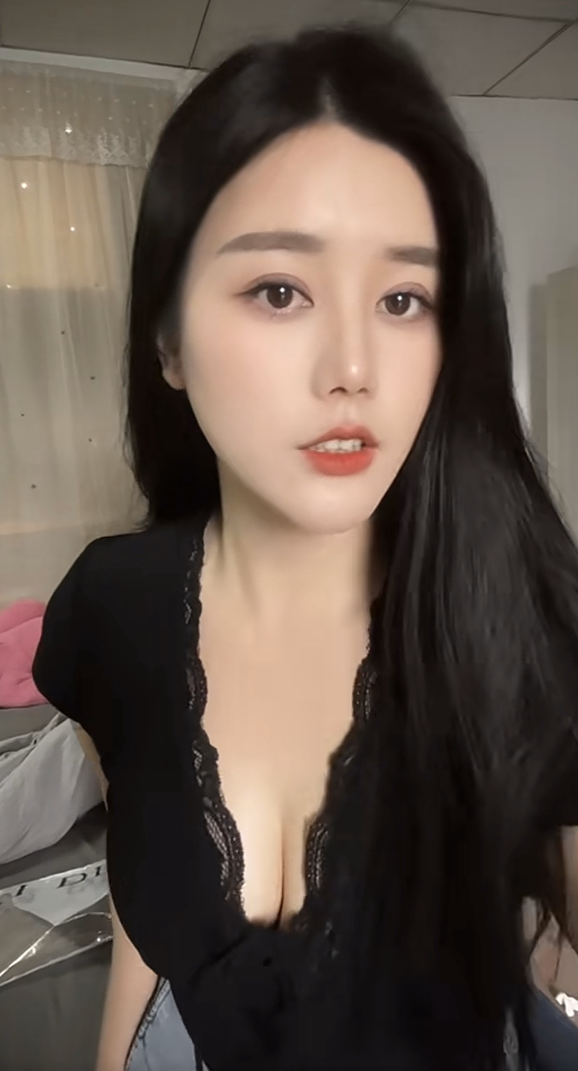 黑色就很搭呀
