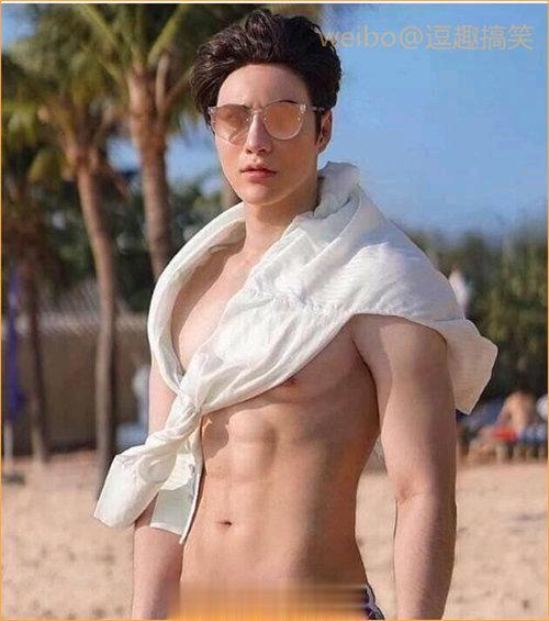 上联：半生劳碌无片瓦遮身；
下联是什么？