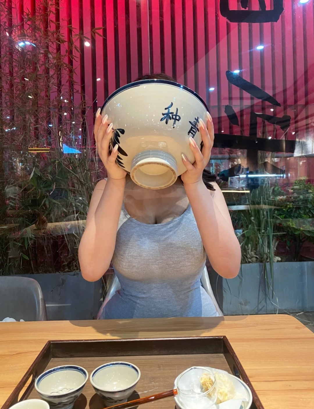 大碗茶爽[捂脸哭]