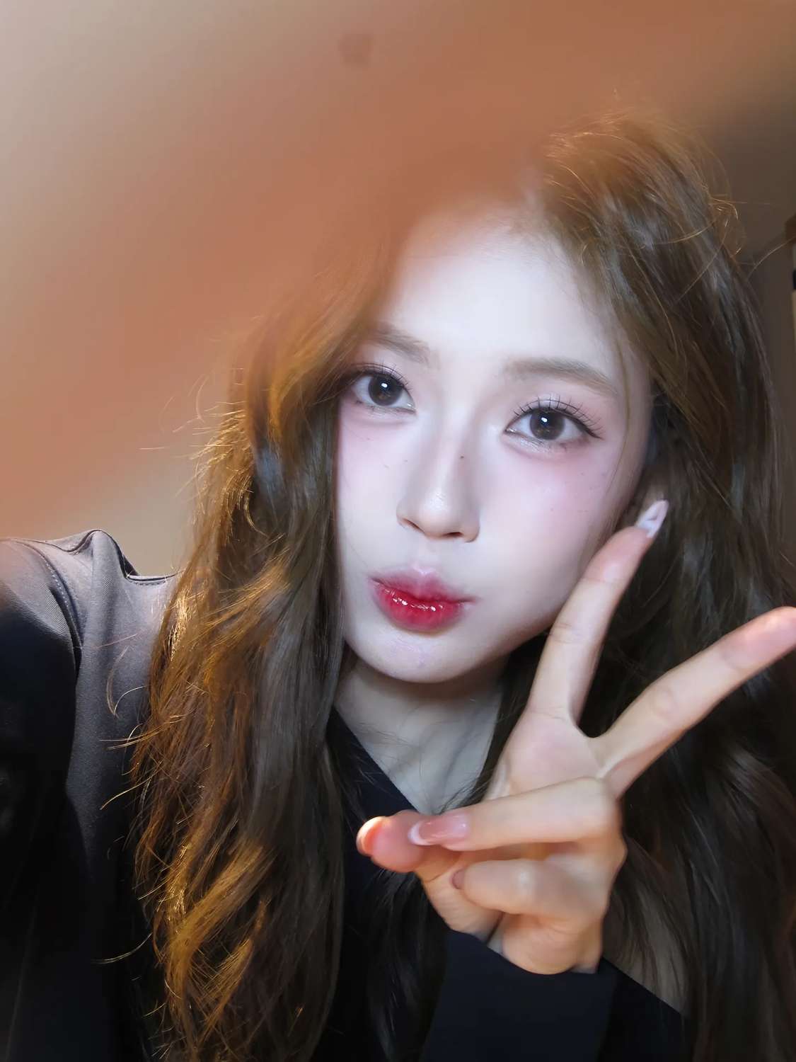 今天是十八岁生日，感觉自己长大了，终于可以做自己想做的事了！