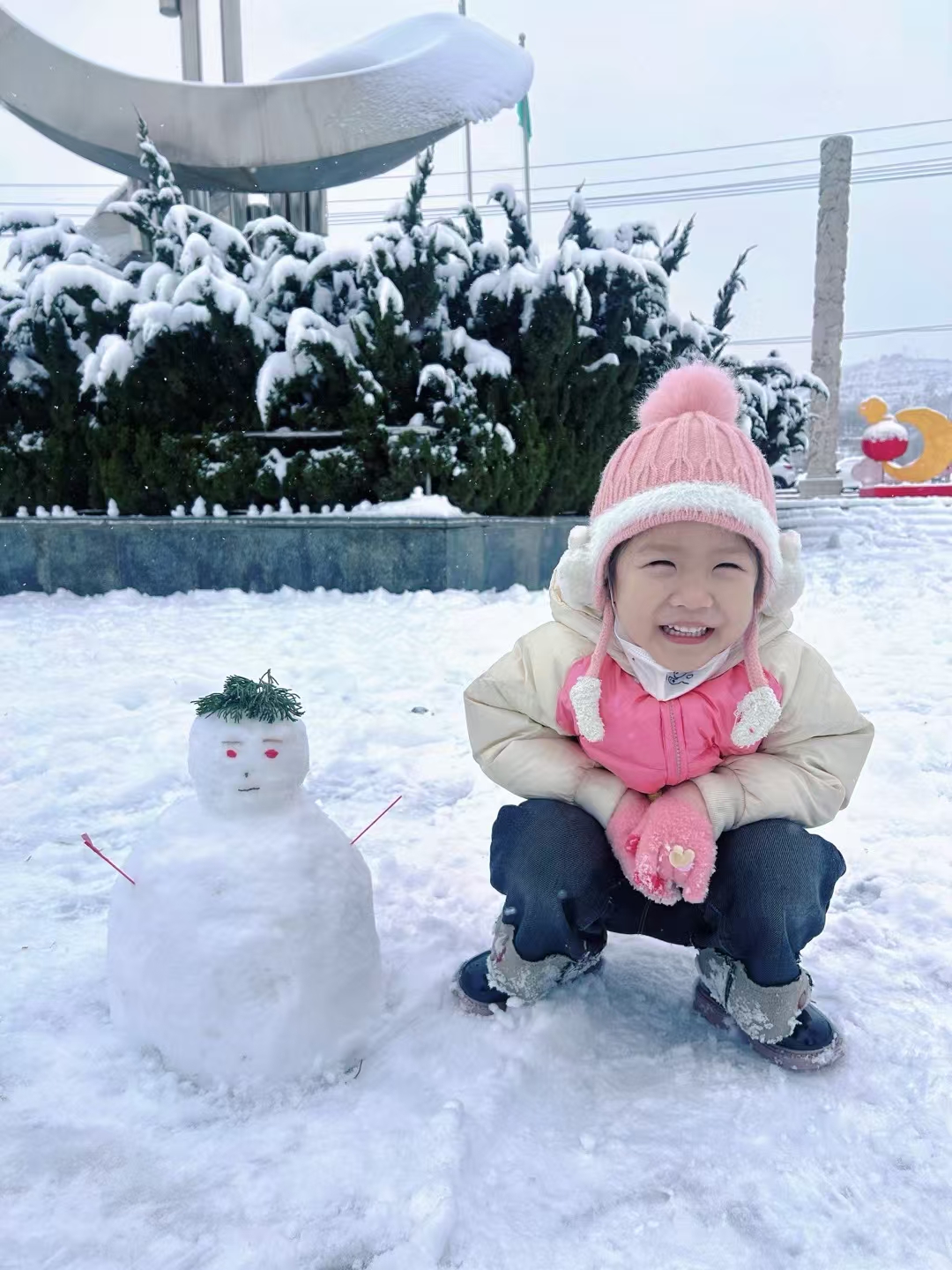 堆的雪人⛄️有点小[捂脸]
有人欢喜有人优