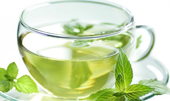 白开水泡一物 改善用手过度

年轻的时候不懂节制，用手过度，现在年纪不大就枣谢，刚进去就想卸货，时间连2分钟都没有，有时候转个身的功夫就软了，起不来，进不去，非常的尴尬。中医认为，这可能是纵欲过度导致