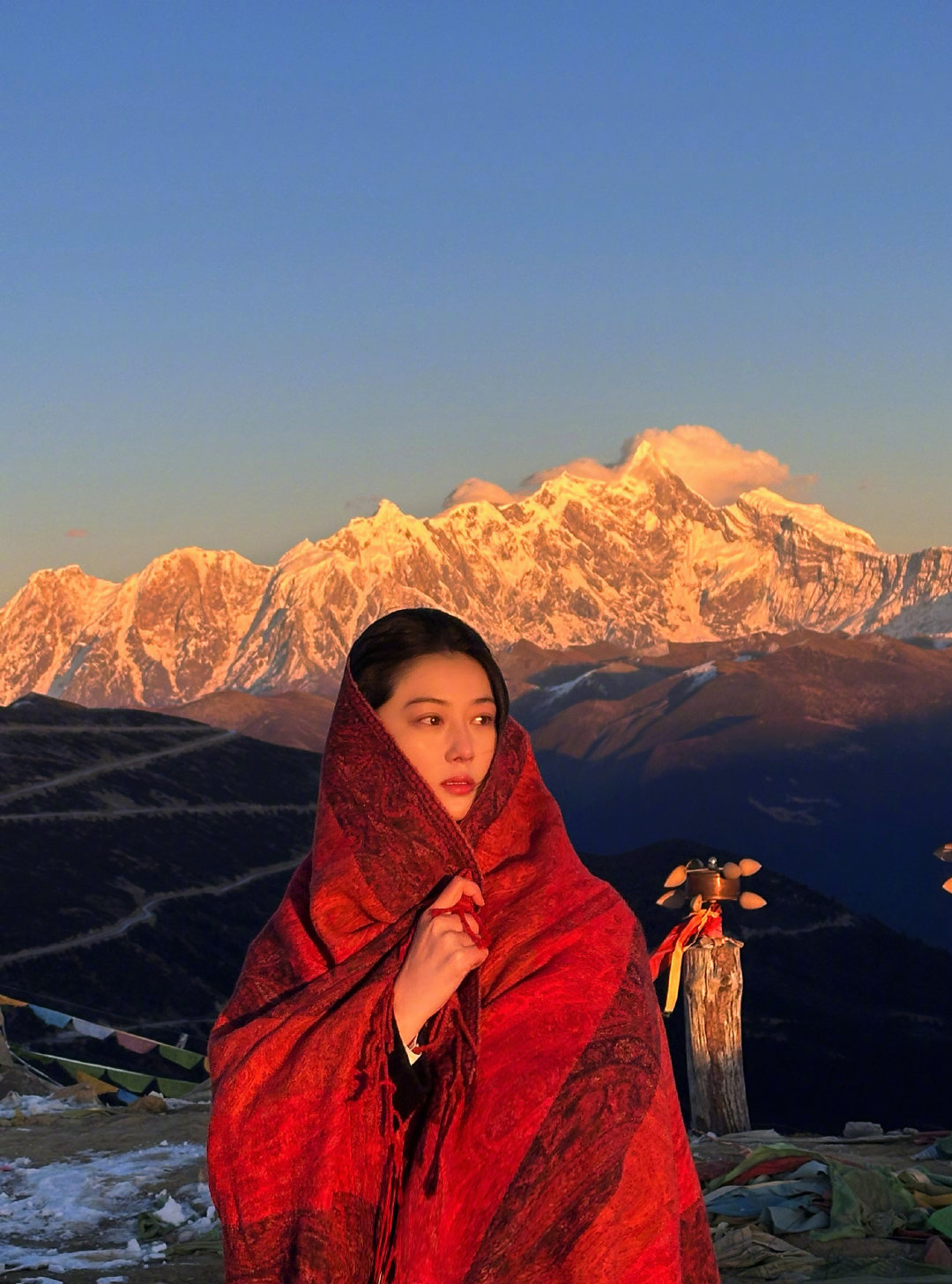 张馨予在西藏住了三个月，今天晒的图好美，风景人都好好看[爱心]