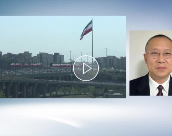 卧槽！以色列要报复伊朗的秘密文件，居然被泄露了？！你丫以为这是拍谍战片呢？白宫和FBI都炸锅了，这背后到底是谁在搞鬼？难道是美国自己故意放风？

事情是这样的，一个叫“中东观察家”的神秘账号，突然在