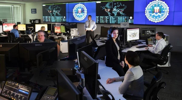 拜登这是又搞啥幺蛾子？！又是“中国威胁论”那一套？这次瞄准的是人工智能！还说什么中国要对美国搞“战略突袭”？美国这是被吓尿了吗？！

拜登签署了个什么人工智能国家安全备忘录，又是限制又是合作的，说白