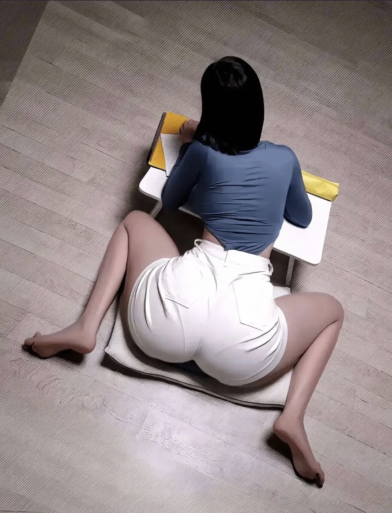明天就是周一了，作业还没写完
