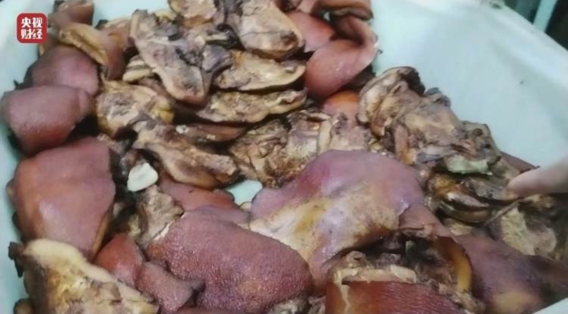 槽头变成梅菜扣肉，真的是血赚，低成本高价格，太黑心了