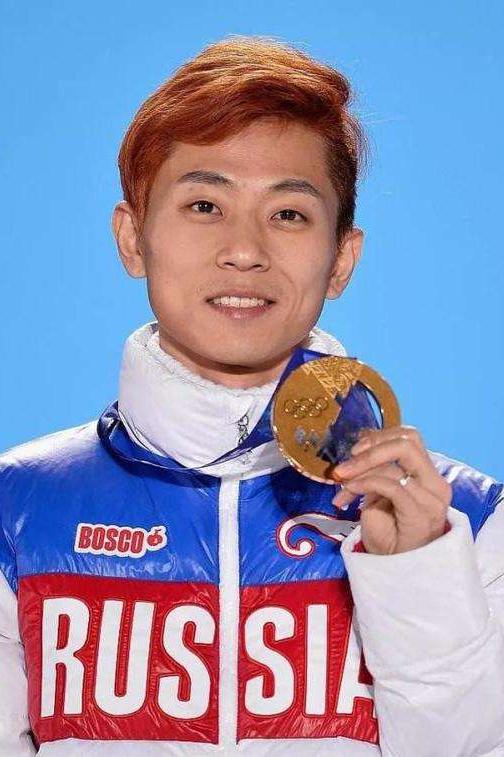 维克多·安 百科